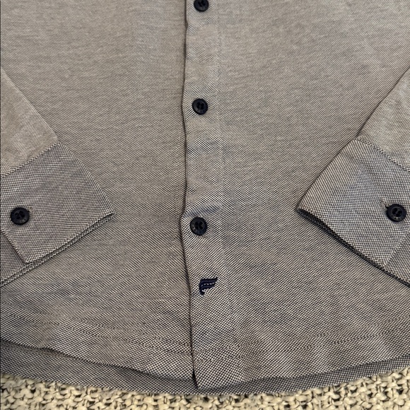 Fabletics Men’s Navy Button-Up Shirt – Size Large - Picture 2 of 4